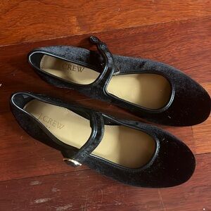 J. Crew velvet Mary Jane flat rounded Toe Ballet Flats gold buckle. Never worn.